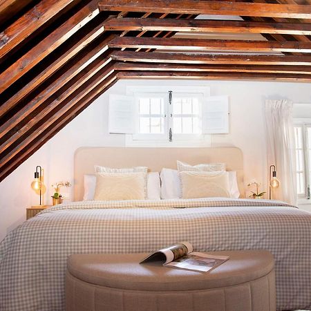 Genteel Home Trinidad Grund マラガ エクステリア 写真