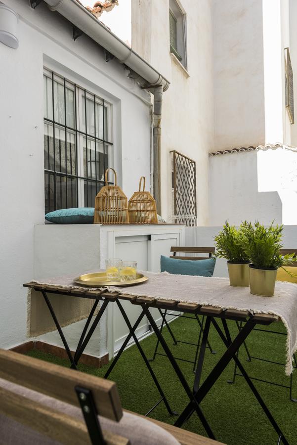 Genteel Home Trinidad Grund マラガ エクステリア 写真